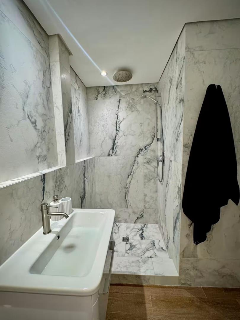 0 Bedroom Property for Sale in Sea Point Western Cape